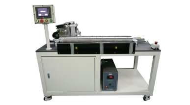 Ultrasonic welding equipment for metal collectors of solar water heaters
